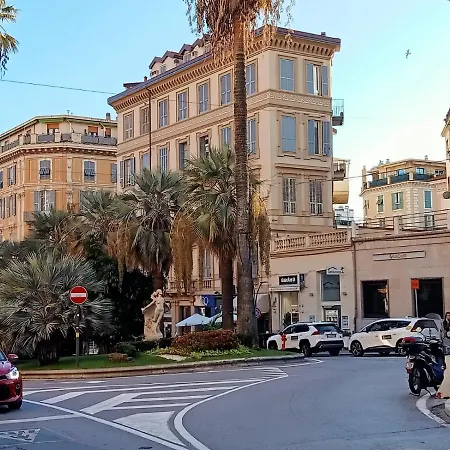 Appartement -a Ca' Du Degre'- A Un Passo Da Via Matteotti *