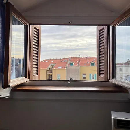 -a Ca' Du Degre'- A Un Passo Da Via Matteotti Appartement